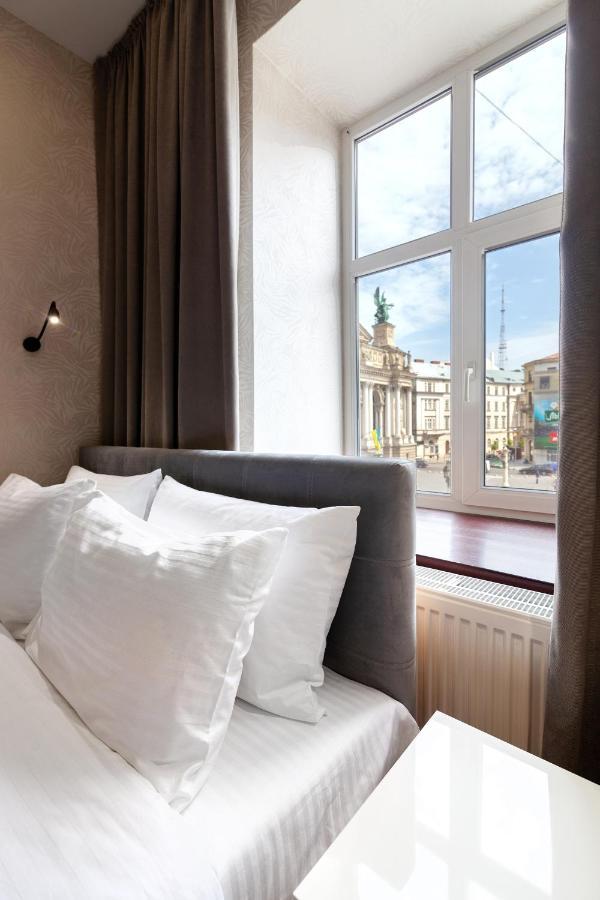 Alfa Apartments Svobody 39 Лвив Екстериор снимка